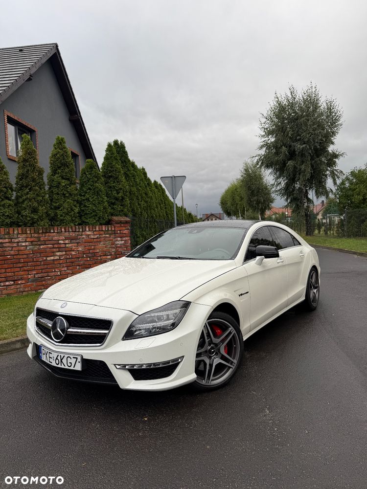 Mercedes-Benz CLS - 22