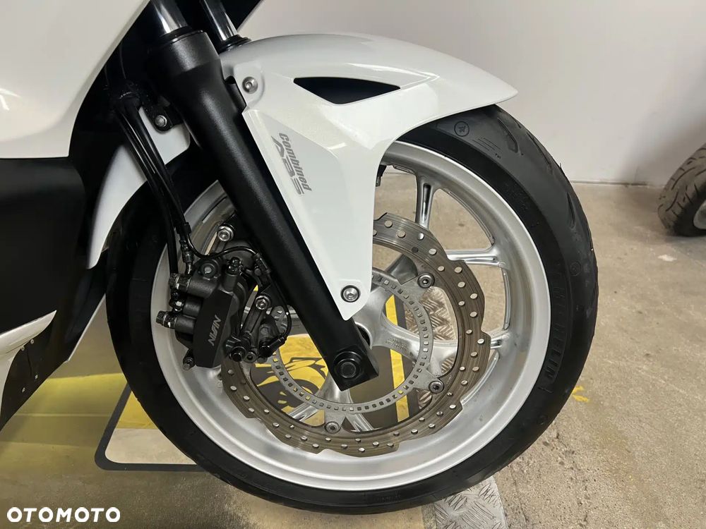 Honda NC - 8