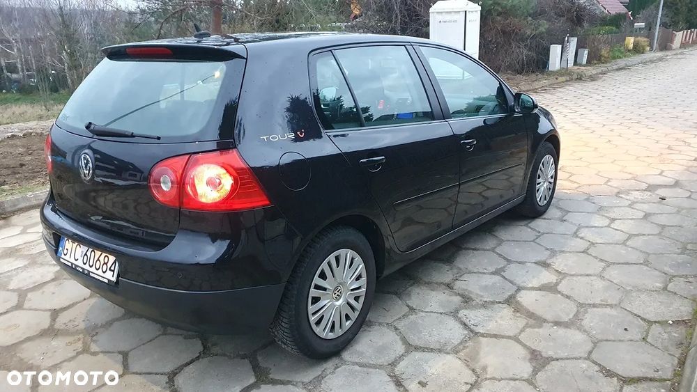 Volkswagen Golf - 3