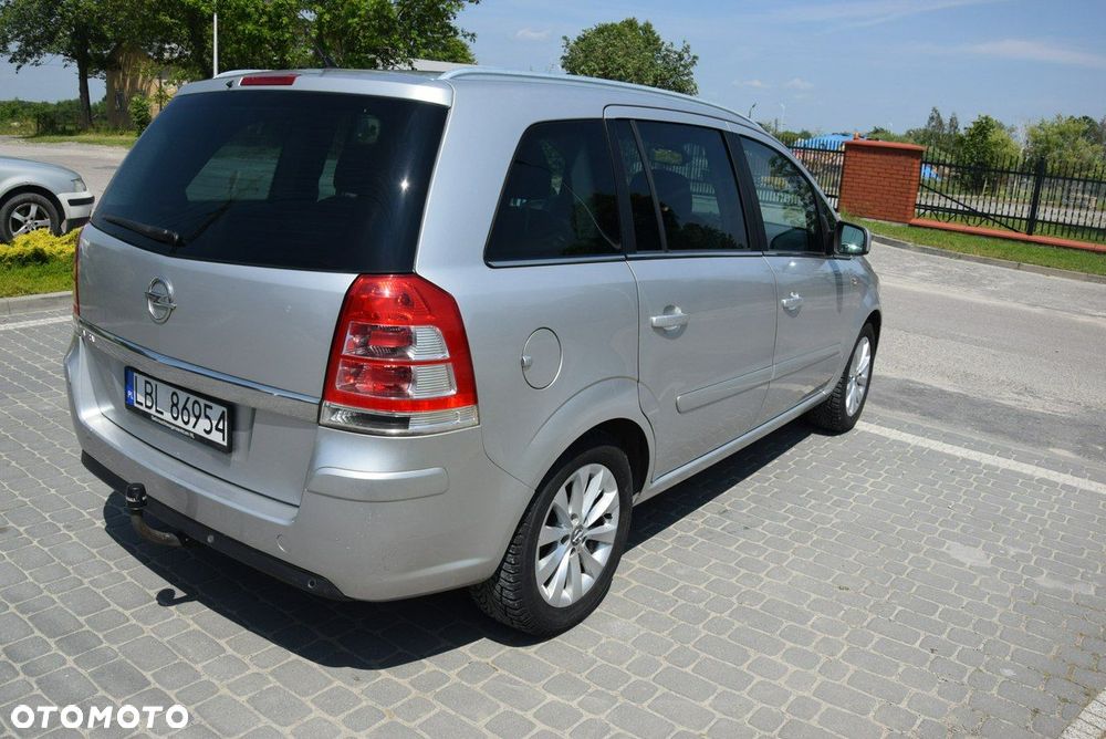 Opel Zafira 1.6 ECOFLEX Family Plus - 12