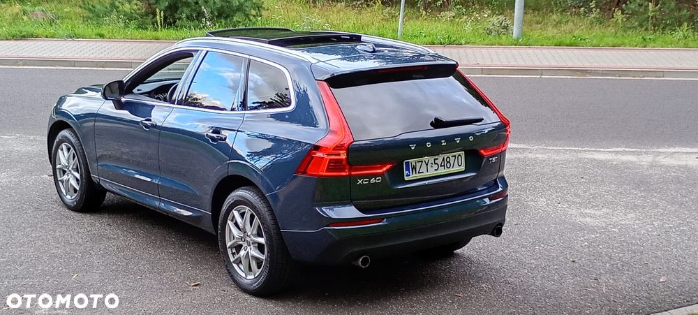 Volvo XC 60 T5 AWD Momentum - 20
