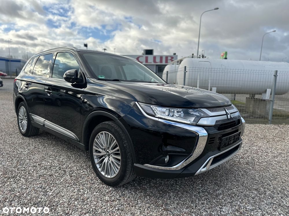 Mitsubishi Outlander 2.0 Intense 2WD