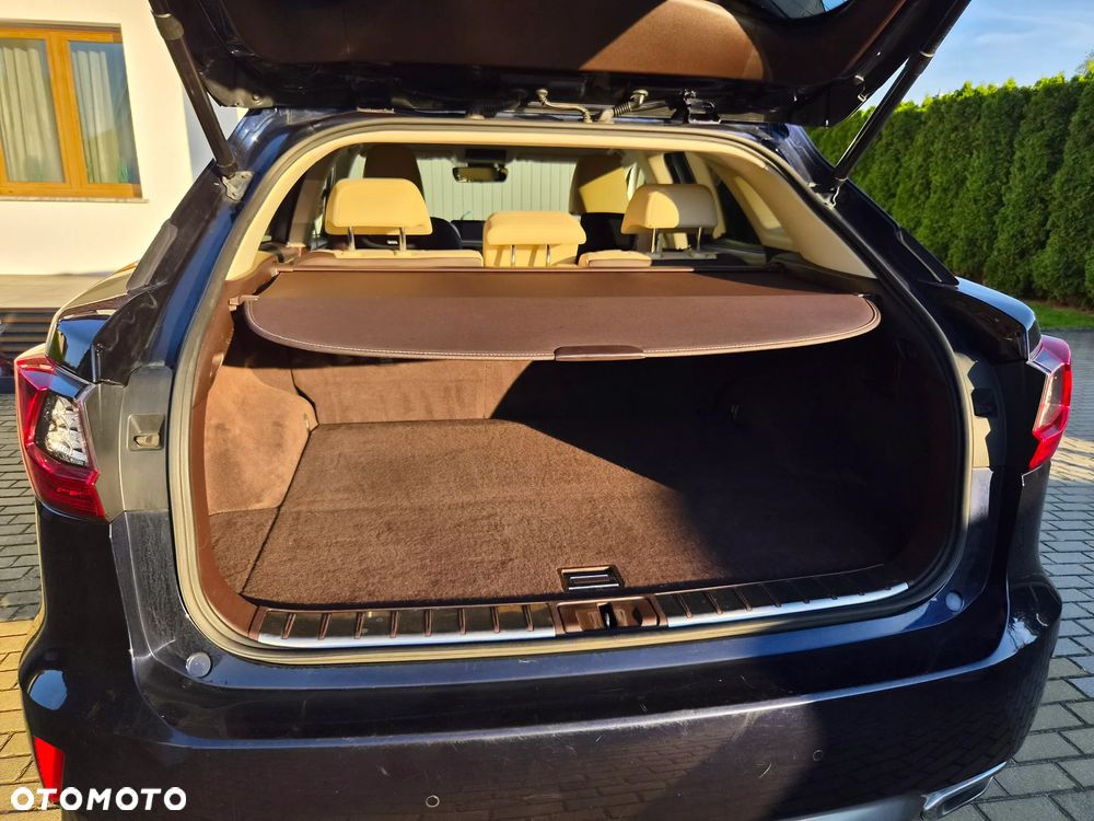 Lexus RX - 7