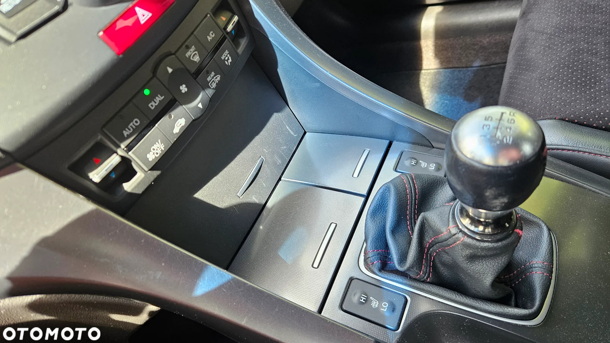 Honda Accord 2.4 TypeS - 29