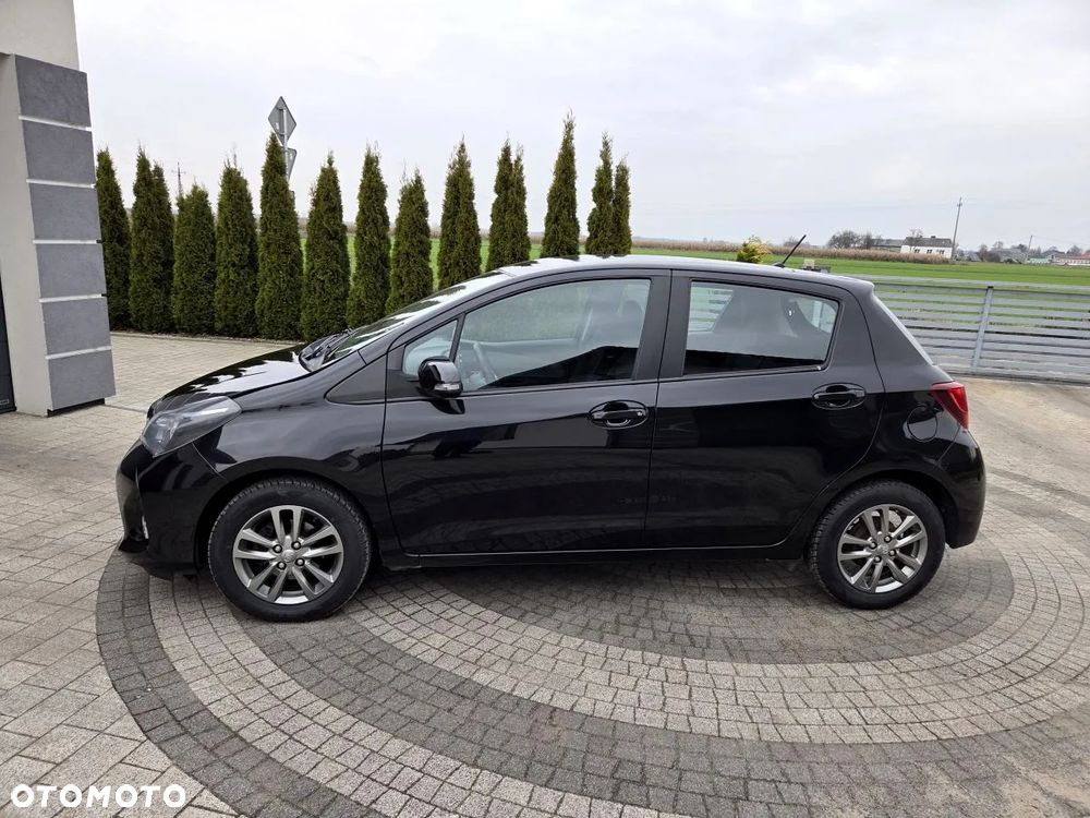 Toyota Yaris - 11