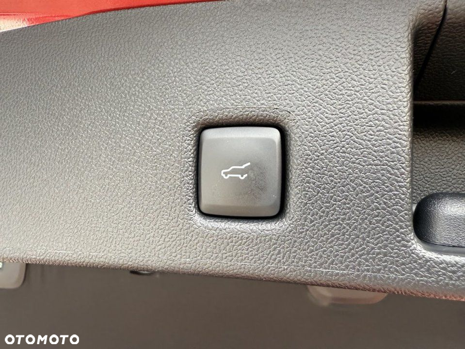 Ford Kuga - 9
