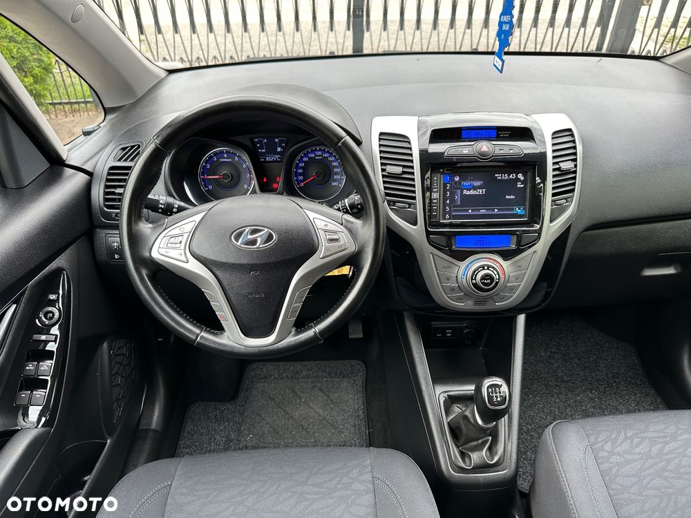 Hyundai ix20 1.4 blue YES Plus - 20