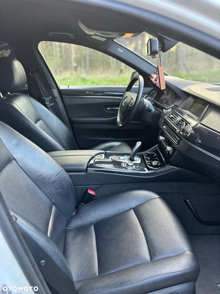 BMW Seria 5 518d - 9