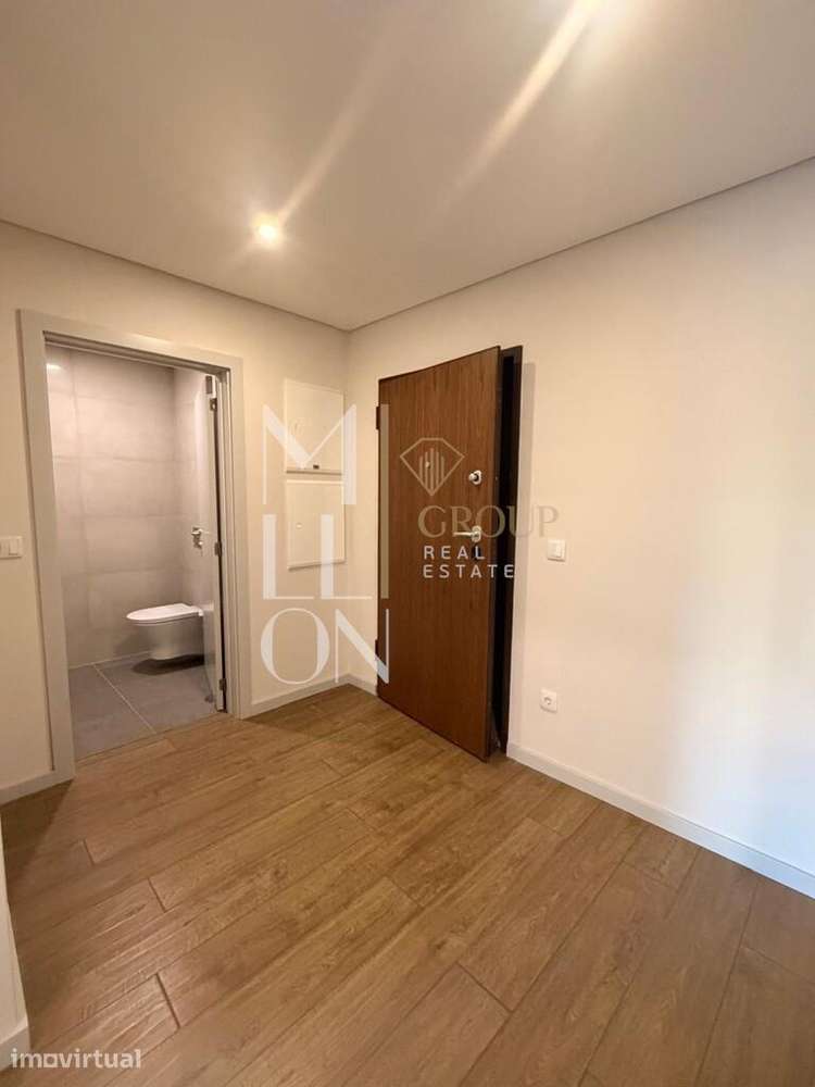 Apartamento T3 novo junto à Rotunda da Boavista/Porto - Grande imagem: 4/106