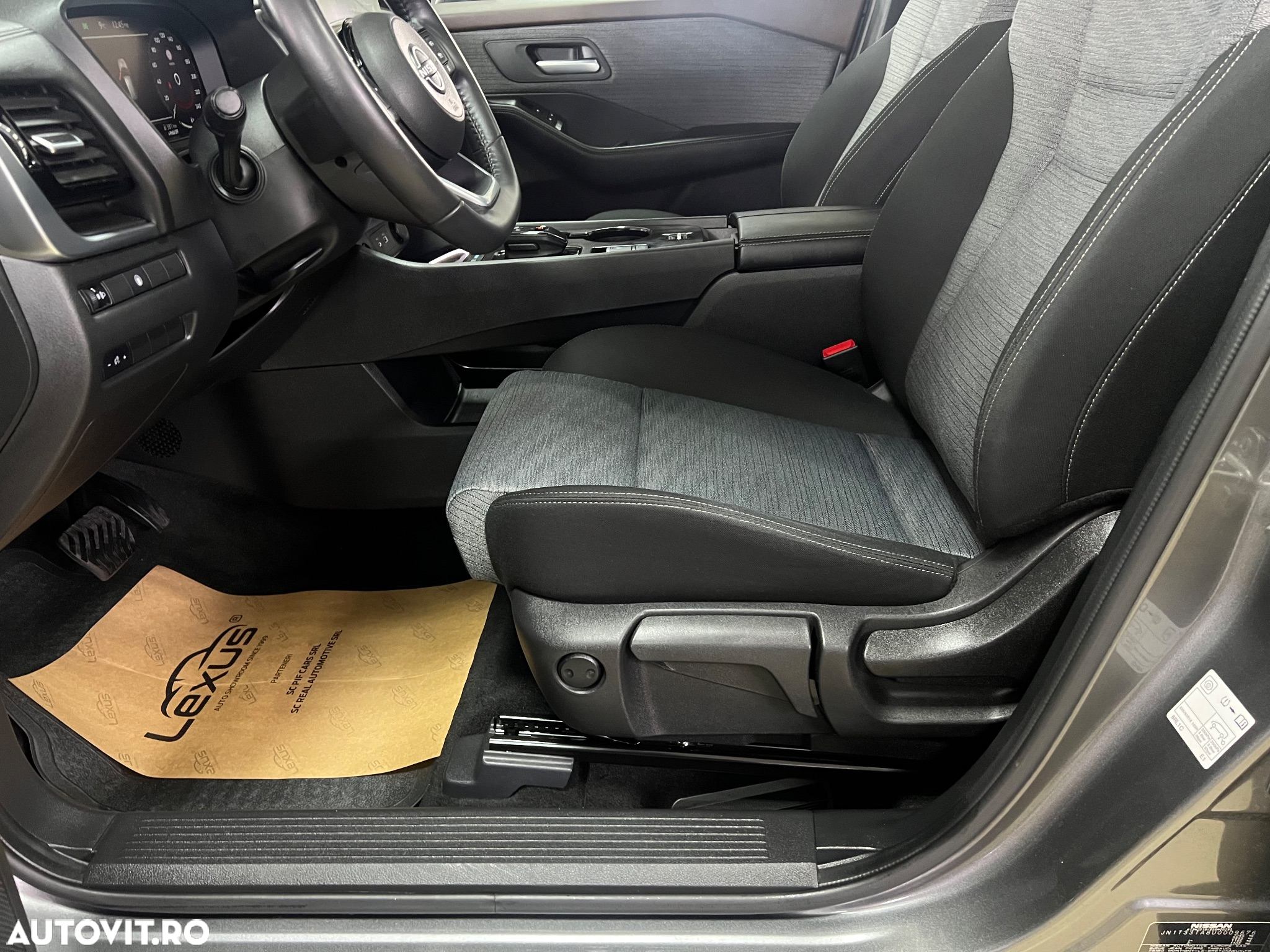 Nissan X-Trail ePower 5 locuri N-Connecta - 23