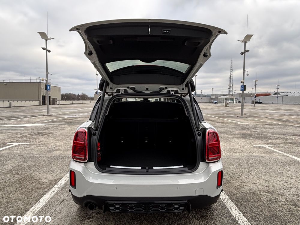 MINI Countryman Cooper ALL4 John Cooper Works Trim - 9