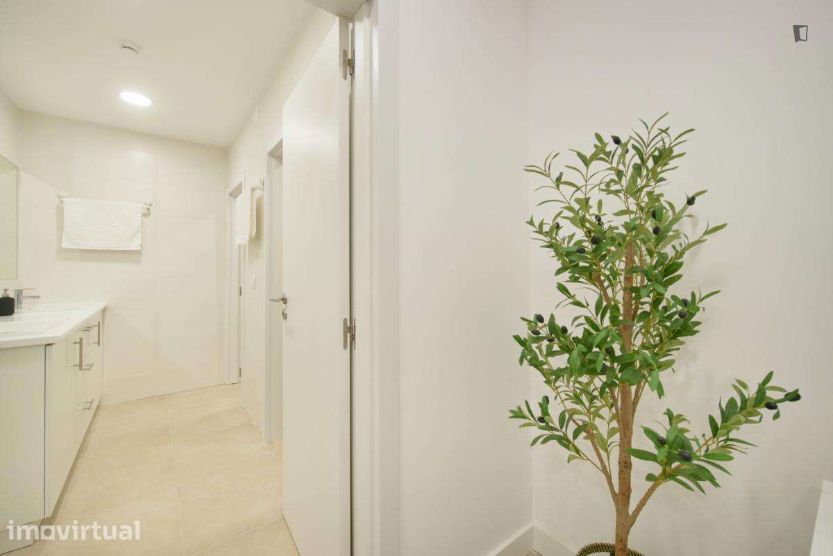 Quarto - localizado em Olaias Lisbon - Grande imagem: 2/44