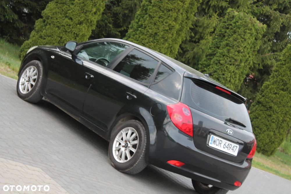 Kia Ceed 2.0 Optimum - 16