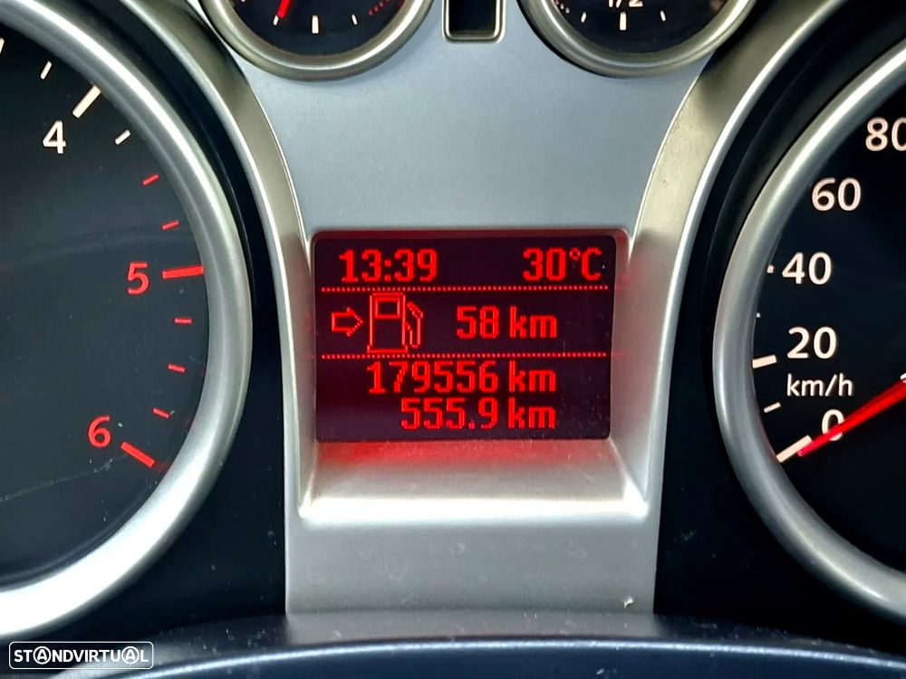 Ford Focus SW 1.6 TDCi Titanium - 14