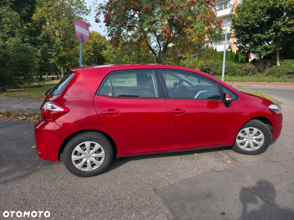 Toyota Auris - 21