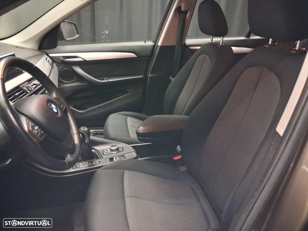 BMW X1 16 d sDrive Advantage - 8