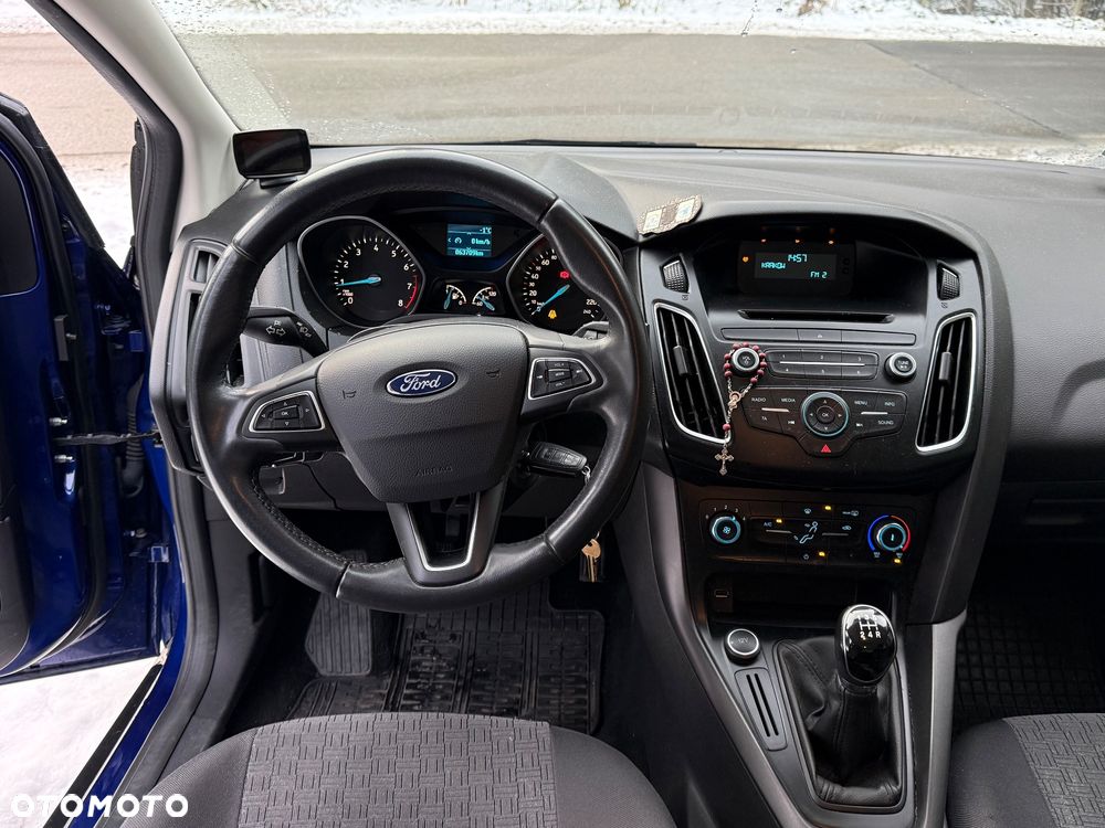 Ford Focus 1.6 Trend - 8