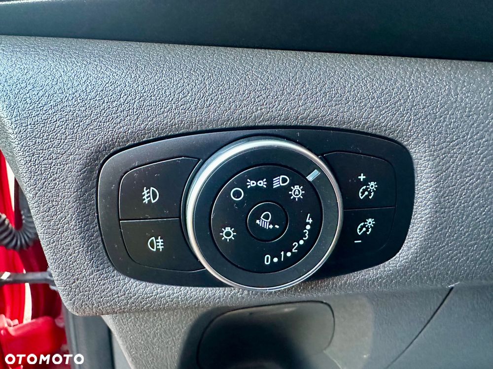 Ford Transit Custom - 22