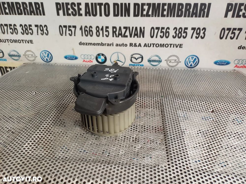 Aeroterma Bord Ventilator Habitaclu Audi A8 4H D4 An 2010-2011-2012-2013-2014-2015-2016-2017 Volan - 2
