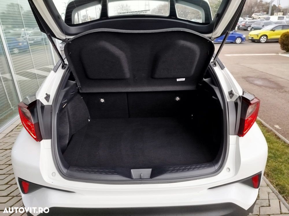 Toyota C-HR 1.8 HSD 4x2 CVT C-enter - 7