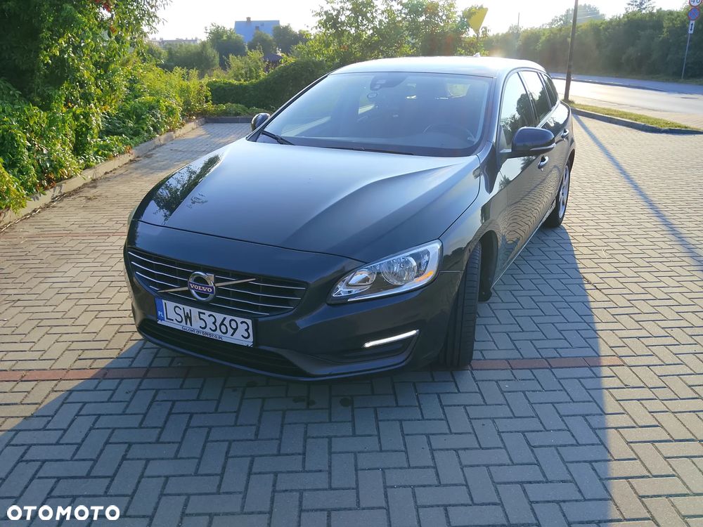 Volvo V60 D3 Geartronic - 1