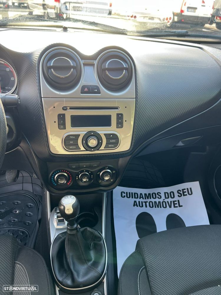 Alfa Romeo MiTo 1.3 JTD Distinctive - 14