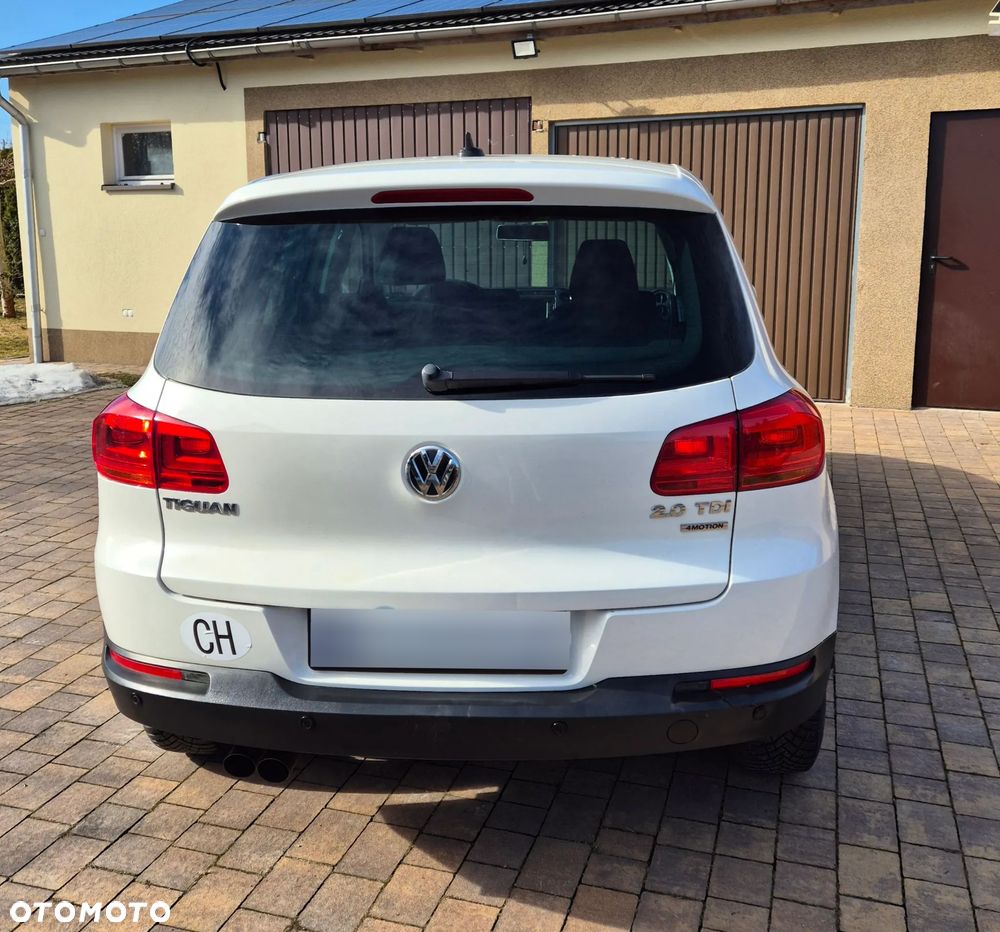 Volkswagen Tiguan - 4