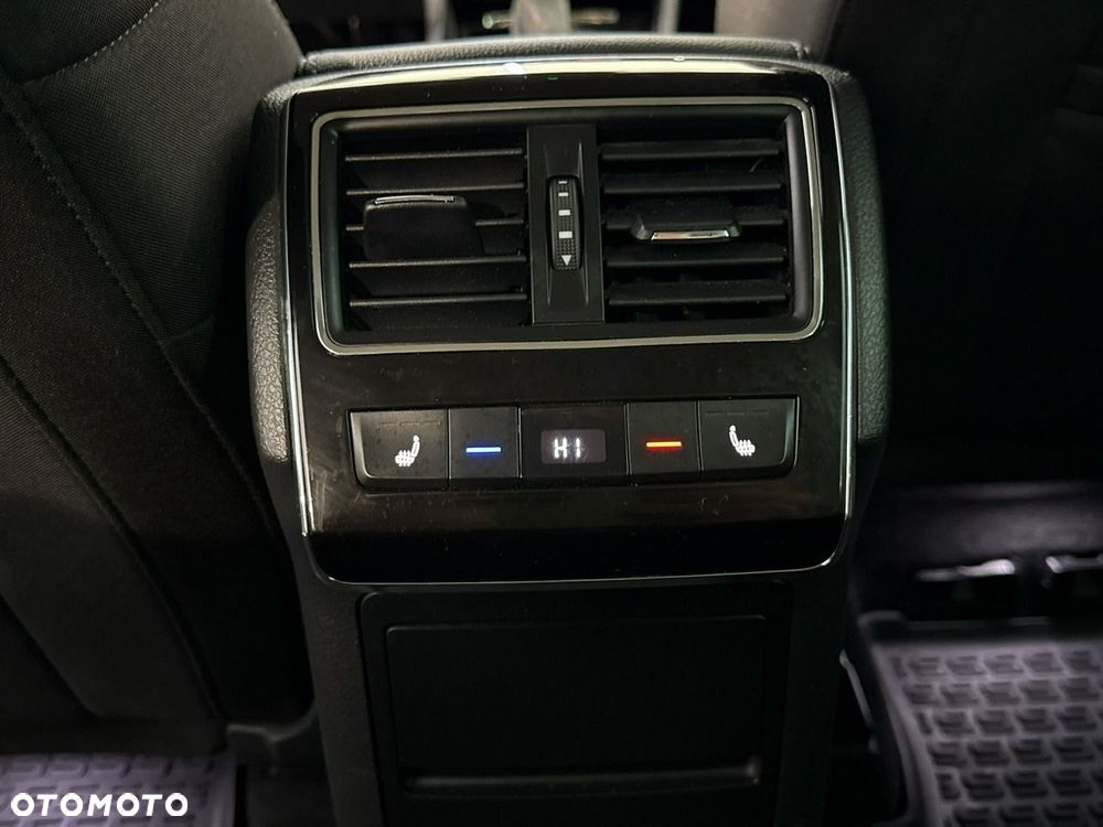 Skoda Superb 2.0 TDI SCR Style DSG - 14