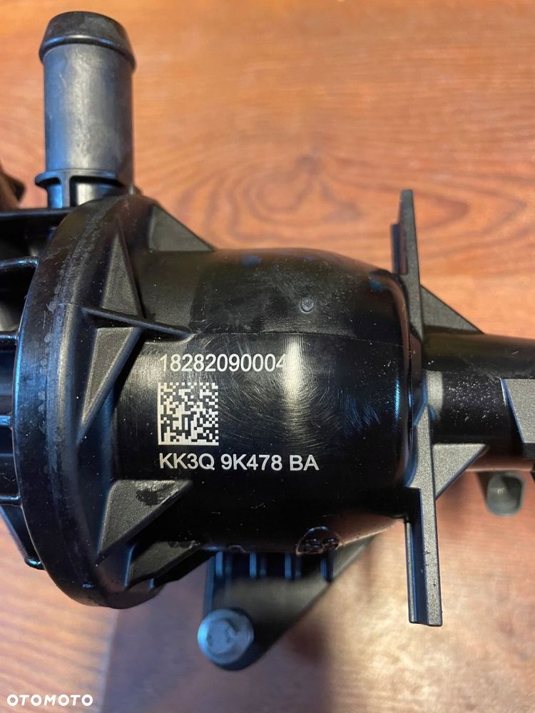 OBUDOWA TERMOSTATU TRANSIT MK8 RWD E6 KK3Q9K478BA - 2