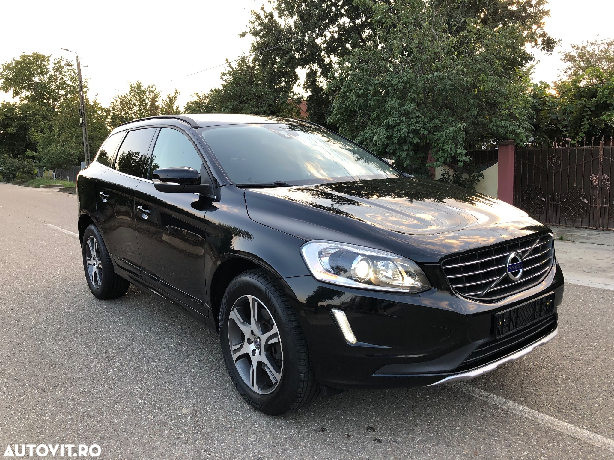 Volvo XC 60 D4 Geartronic Summum - 2