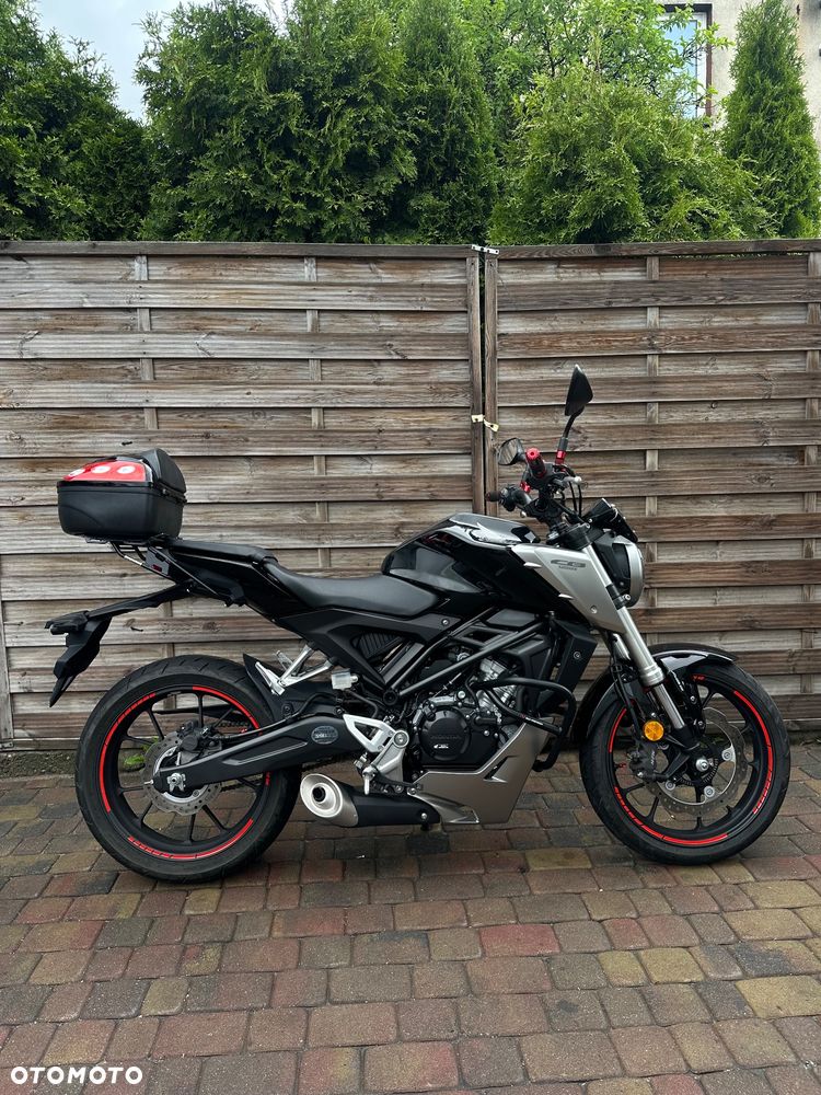 Honda CB - 1