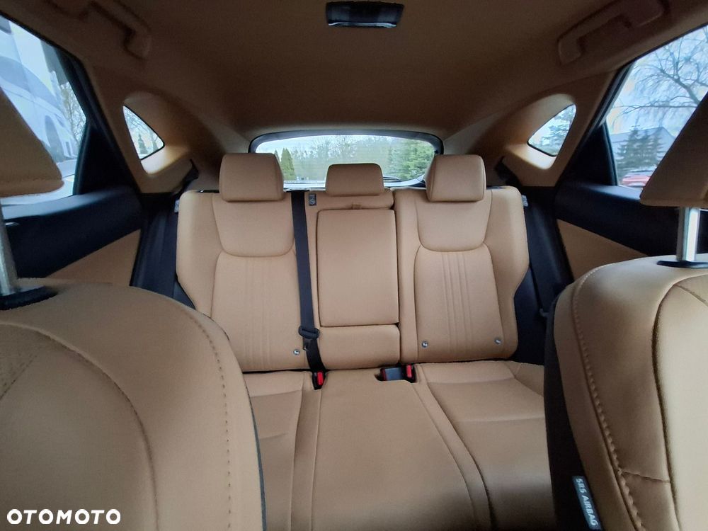 Lexus NX 350h Prestige 2WD - 36