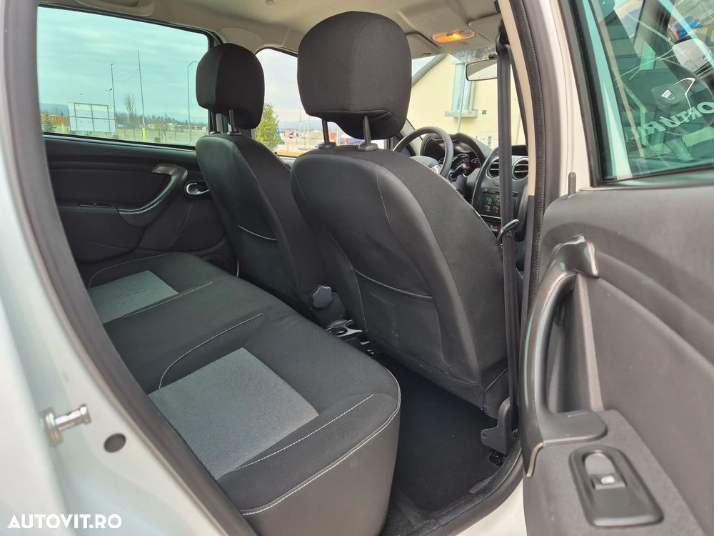 Dacia Duster 1.5 dCi 4x4 Prestige - 10