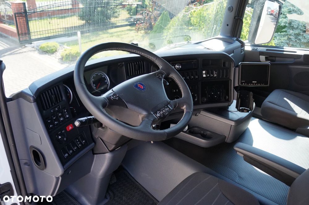 Scania G 450 6x2 CHŁODNIA KONTENER 8.45 m 21 PALET OŚ SKRĘTNA WINDA - 18