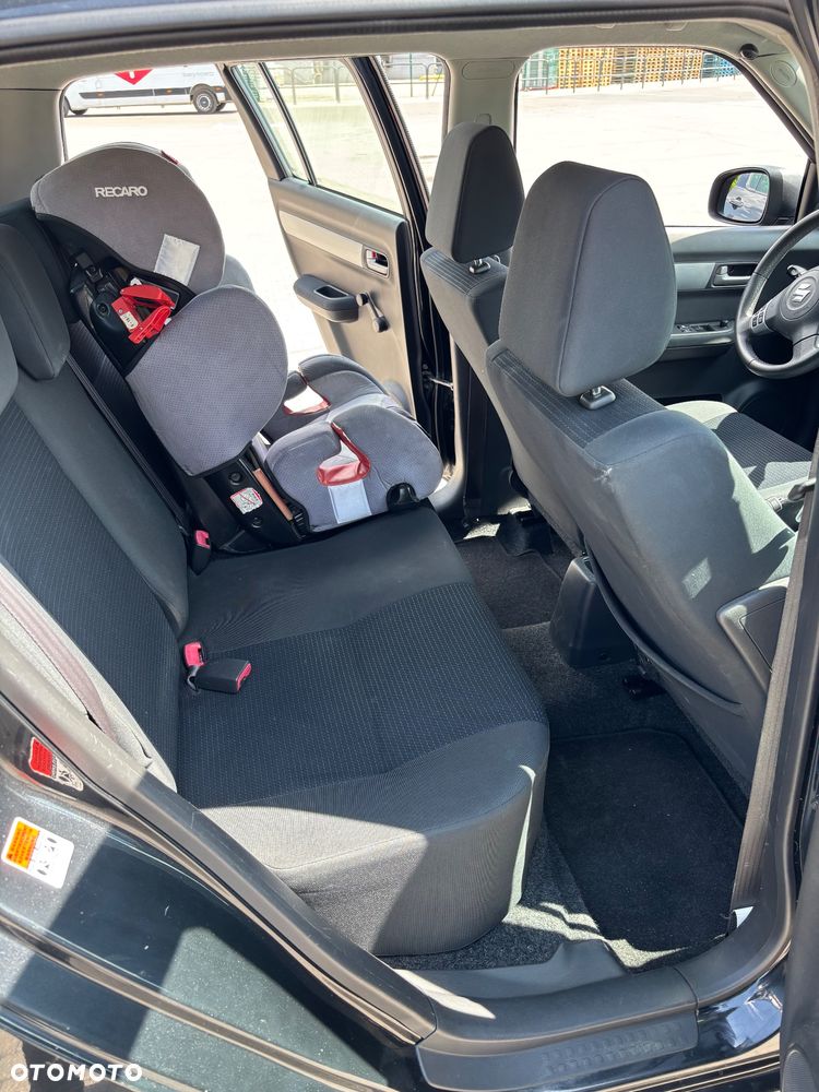 Suzuki Swift - 5