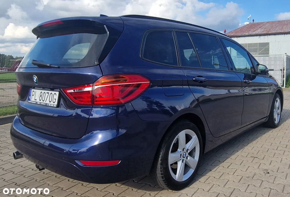 BMW Seria 2 218d GT Luxury Line sport - 13