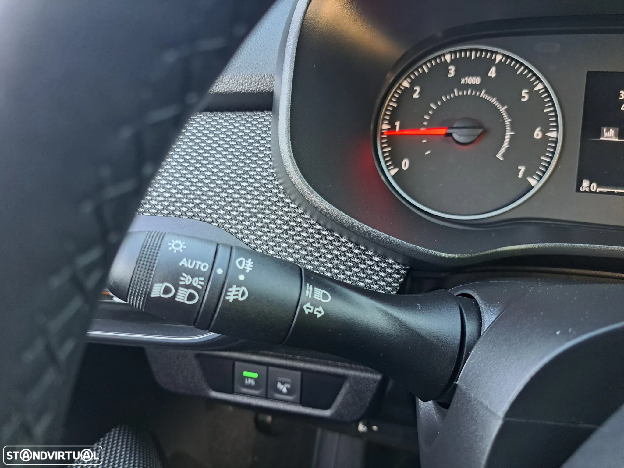 Dacia Sandero 1.0 ECO-G Stepway Expression Bi-Fuel - 15