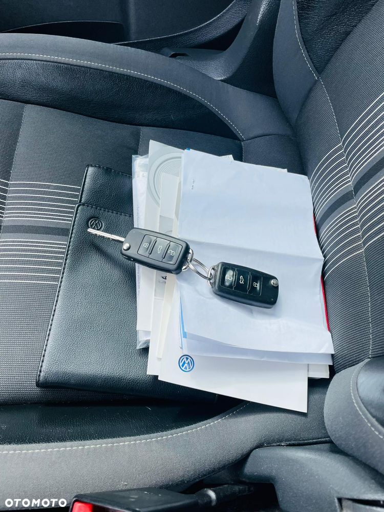 Volkswagen Touran 1.6 TDI DPF Highline - 11