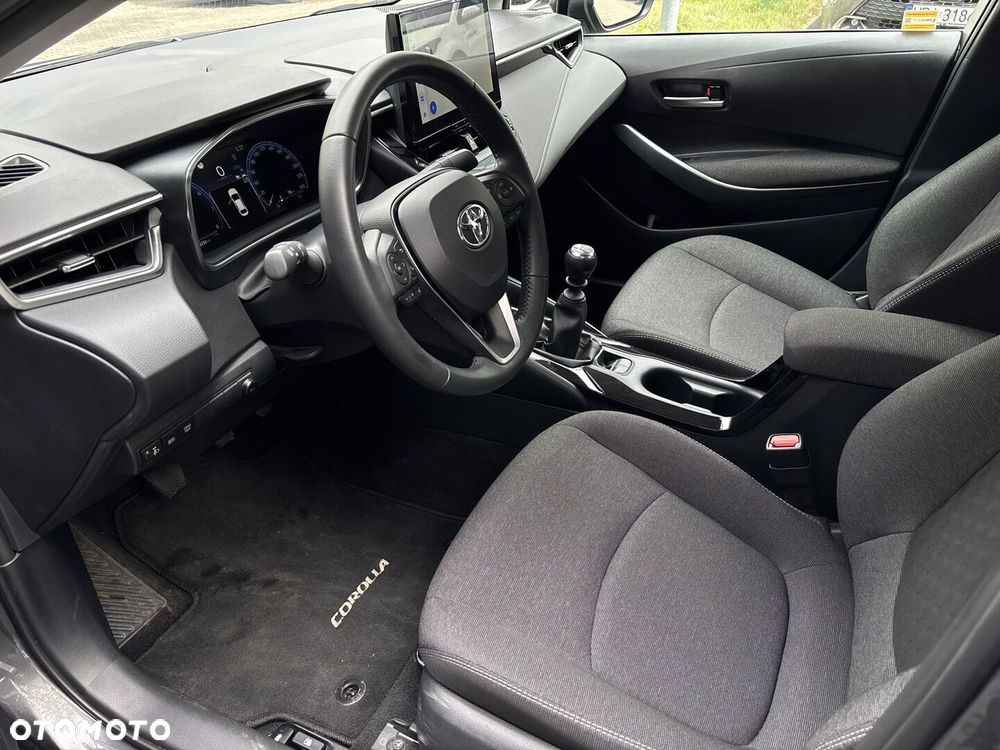 Toyota Corolla - 20