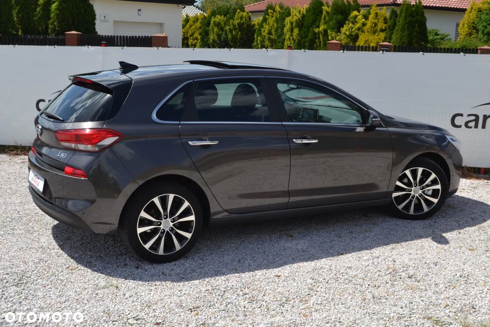 Hyundai i30 1.4 T-GDI DCT Premium - 12