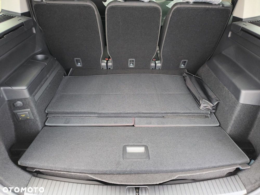 Volkswagen Touran 1.5 TSI EVO Highline DSG - 17