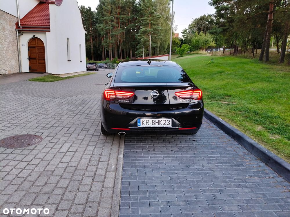 Opel Insignia 2.0 CDTI Exclusive S&S - 17
