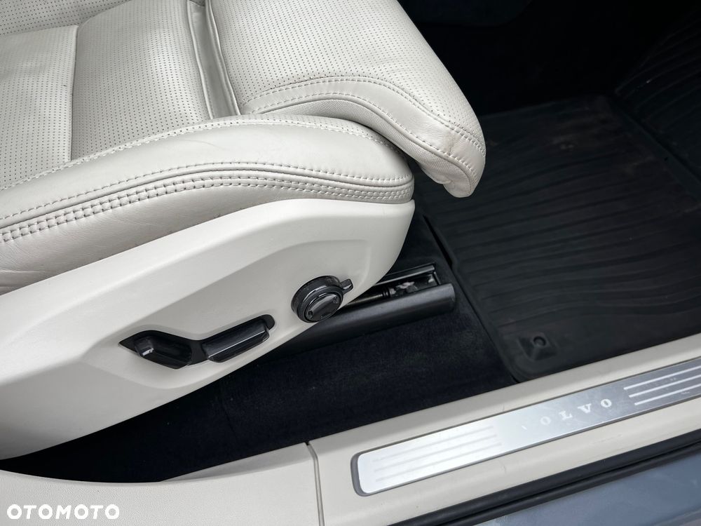 Volvo XC 90 B5 D AWD Plus Bright 7os - 11