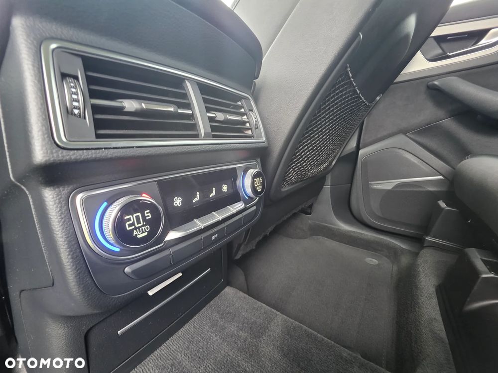 Audi Q7 - 25