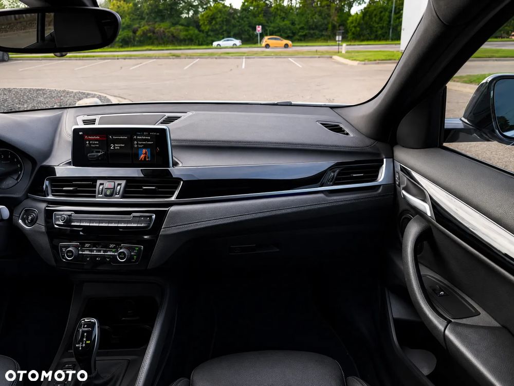 BMW X2 xDrive20i Advantage - 9