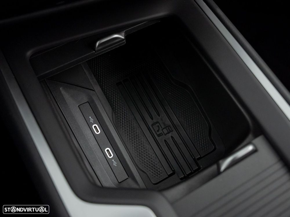 VW Passat Variant 1.5 TSI eHybrid DSG - 26