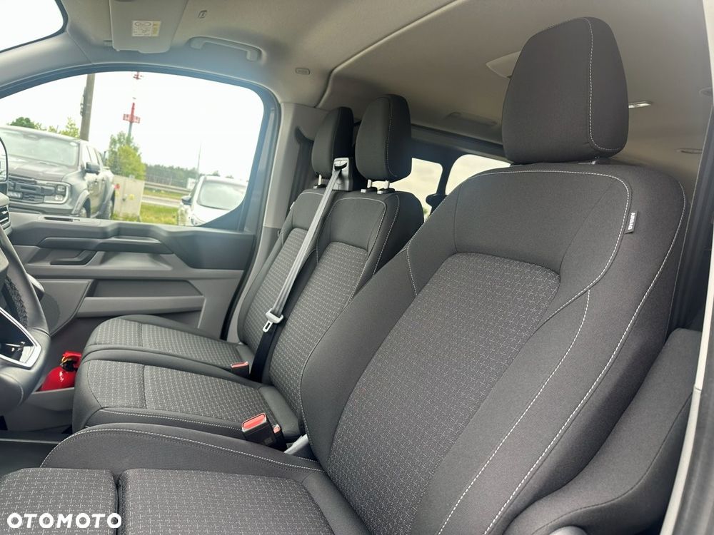 Ford Transit Custom Kombi - 10