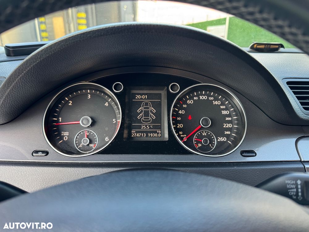 Volkswagen Passat 2.0TDI Comfortline DPF - 8