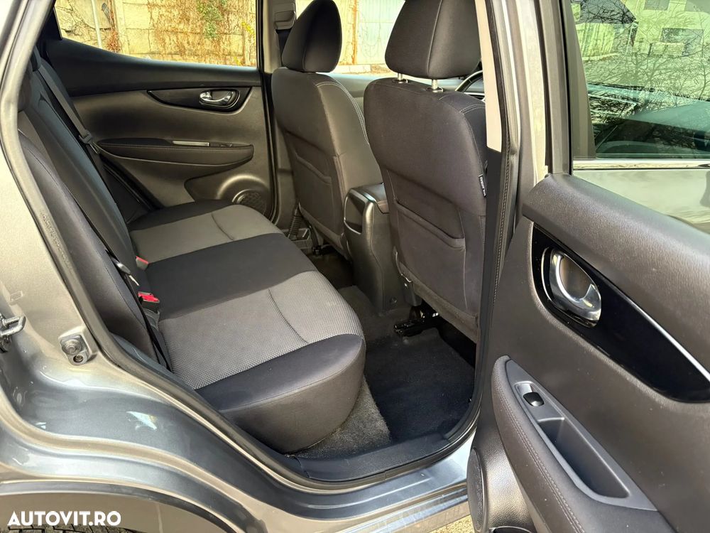 Nissan Qashqai 1.6 DCI ALL-MODE 4x4i TEKNA+ - 10