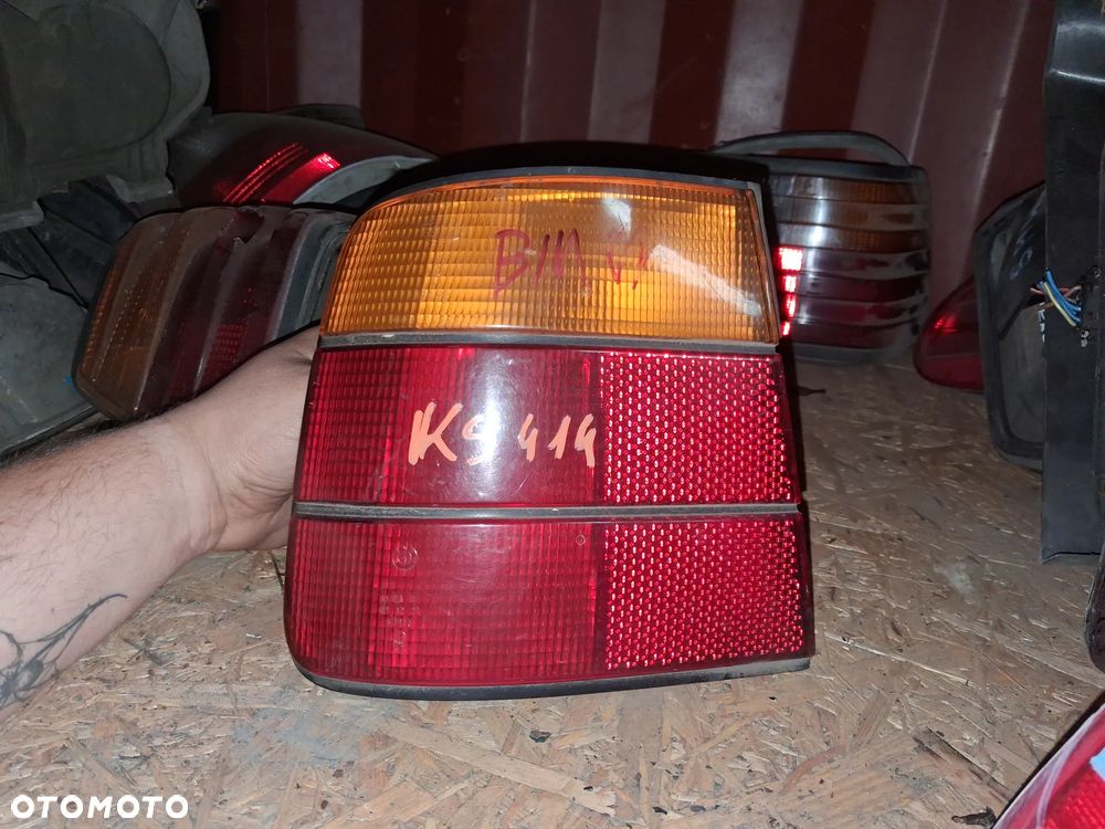LAMPA TYLNA LEWA BMW E34 - 1